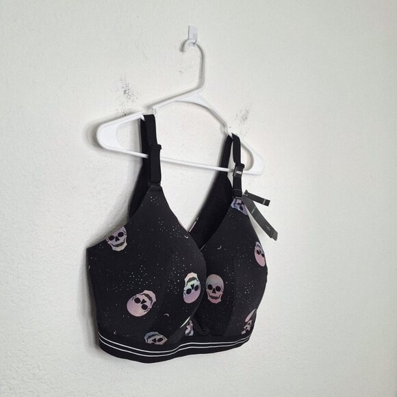 Torrid Active Skulls Sport Bra Sz 44DDD Lightly Padded Adjustable Straps Sports - Picture 3 of 16